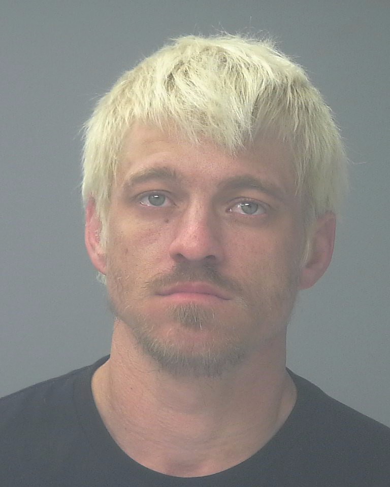 Booking photo of Zachary Hathaway