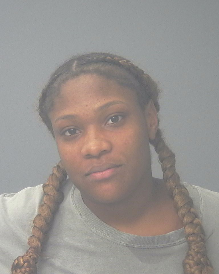 Booking photo of I'yonna Johnson