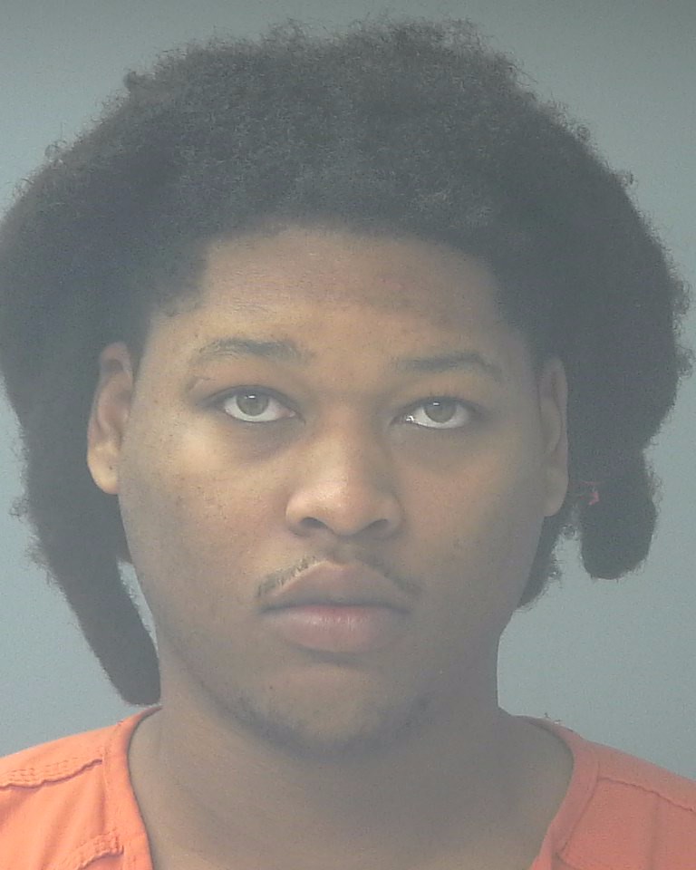 Booking photo of Shamar Eduardo