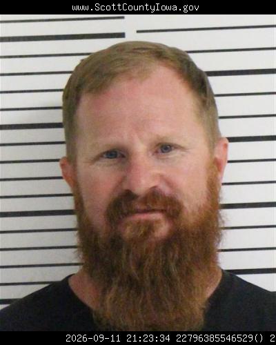 Booking photo of Jefferey Holtz