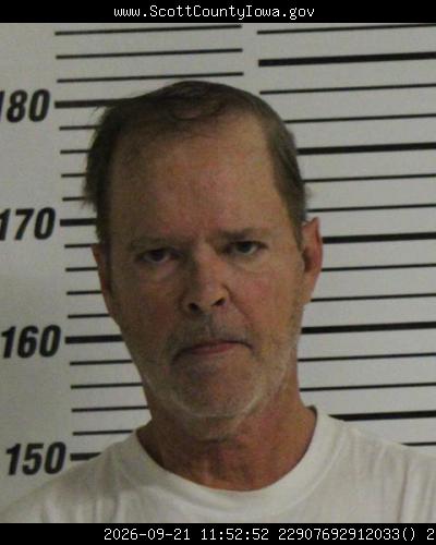 Booking photo of Michael Carlson