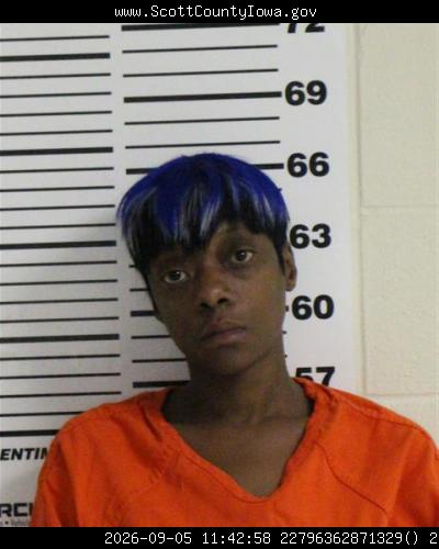Booking photo of Amanda Newberry