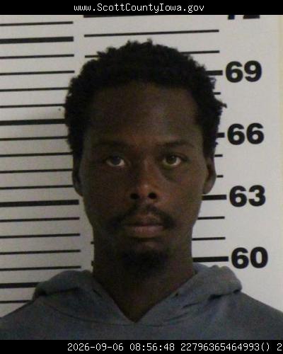 Booking photo of Robert Young