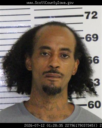 Booking photo of Donte Logan
