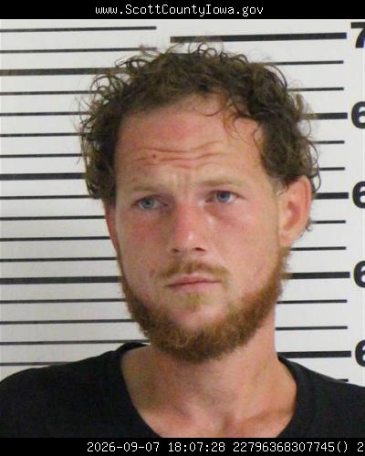 Booking photo of Matthew Rowe