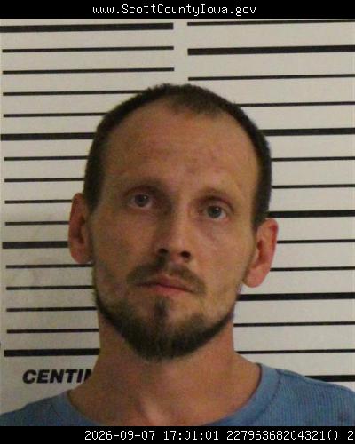 Booking photo of Michael Zahn