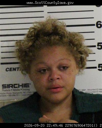 Booking photo of Brooklyn Morataya