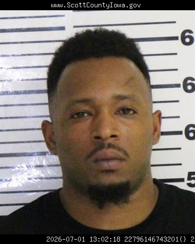 Booking photo of Dahlakeio Owens