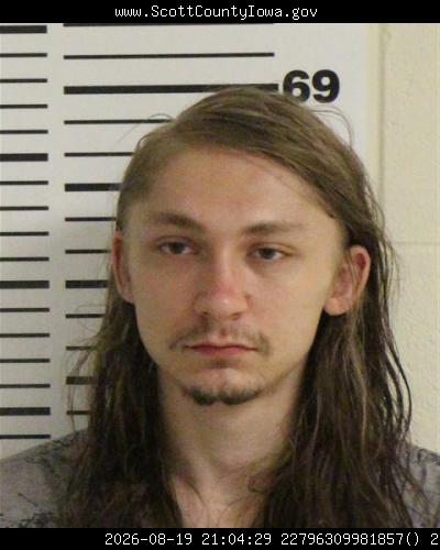 Booking photo of Devin Ralfs