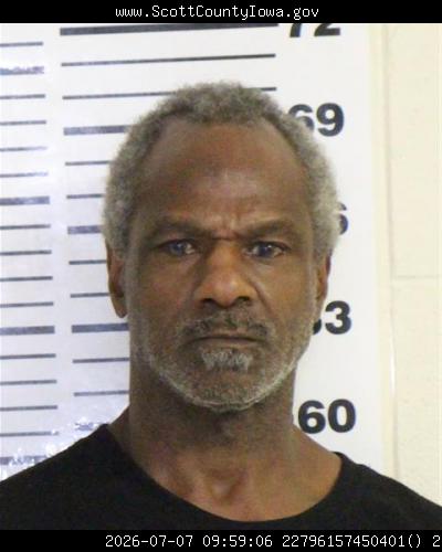 Booking photo of Michael Lewis