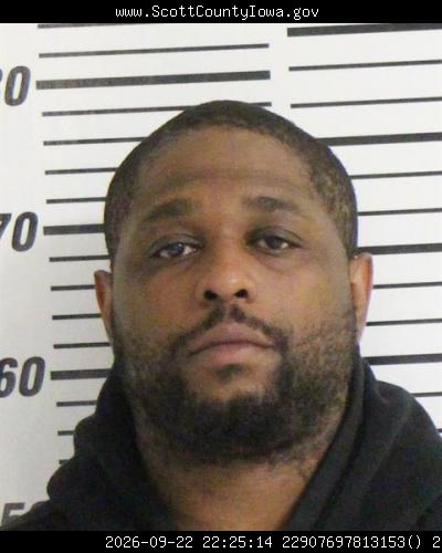 Booking photo of Damarco Reed