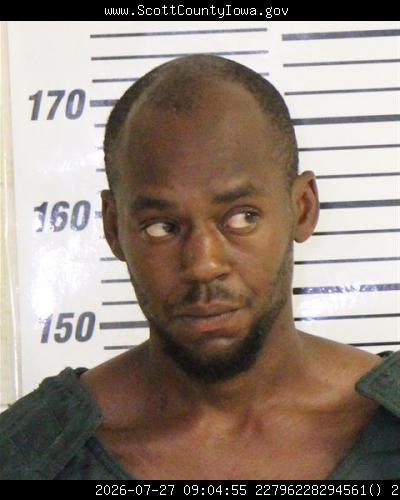 Booking photo of Daedric Sims
