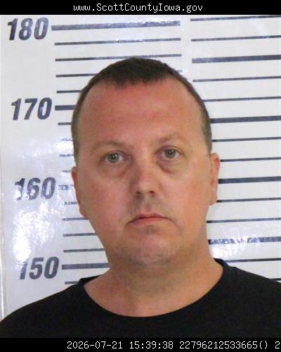 Booking photo of Jeremy Carlyle