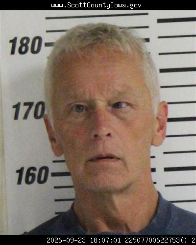 Booking photo of Lance Henkel