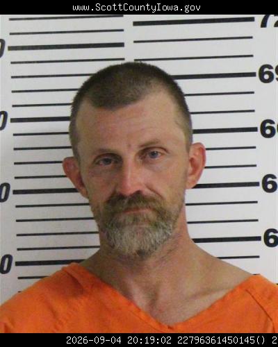 Booking photo of Robert Hylton