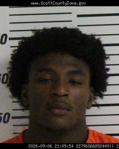 Booking photo of Davion Williams