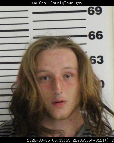 Booking photo of Christopher Graves