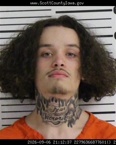 Booking photo of Isaiah Griffin