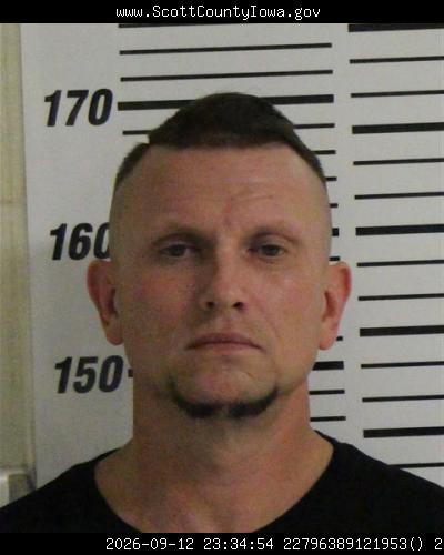 Booking photo of Darrick Lange