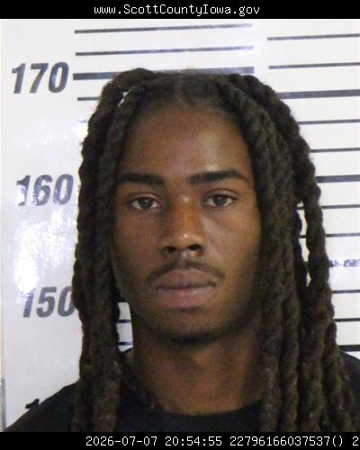 Booking photo of Derion Craig