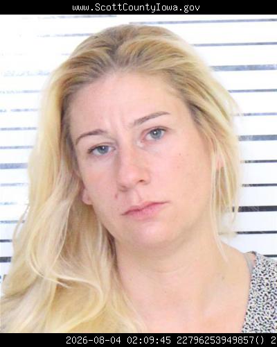 Booking photo of Amber Jennett