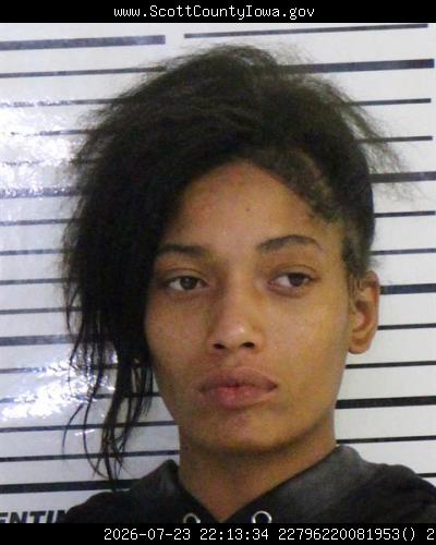 Booking photo of Keyshanna Whitaker