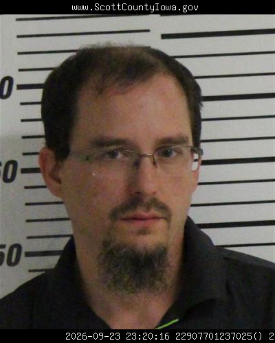 Booking photo of Matthew Woods