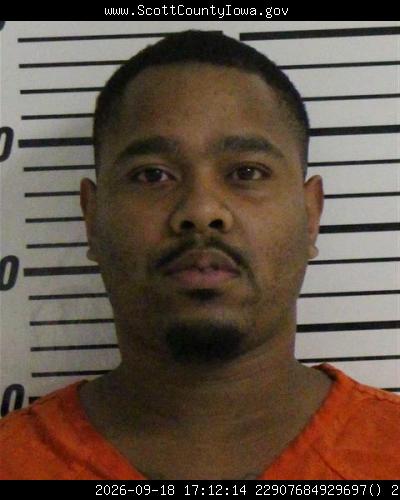 Booking photo of Shaquille Watson