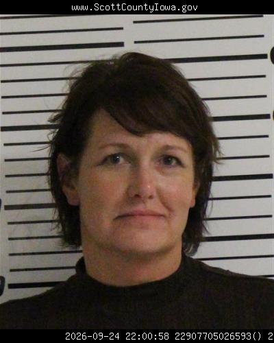 Booking photo of Jennifer Hopkins