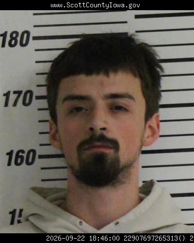 Booking photo of Nolan Krakliow