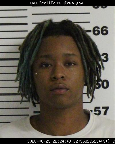 Booking photo of Jaquise Porter