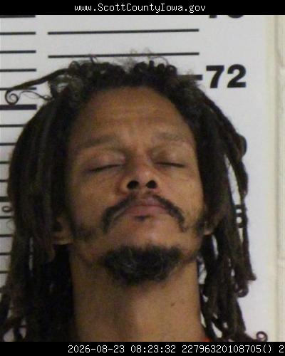 Booking photo of Lavar Wells