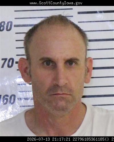 Booking photo of Elijah Hoyt