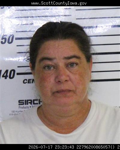 Booking photo of Rachel Heck