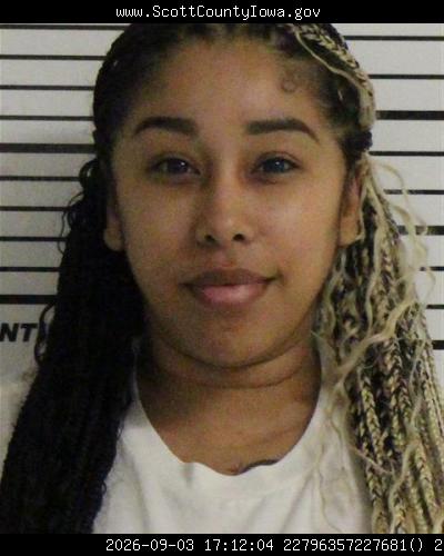 Booking photo of Chanteil Pendelton Perez