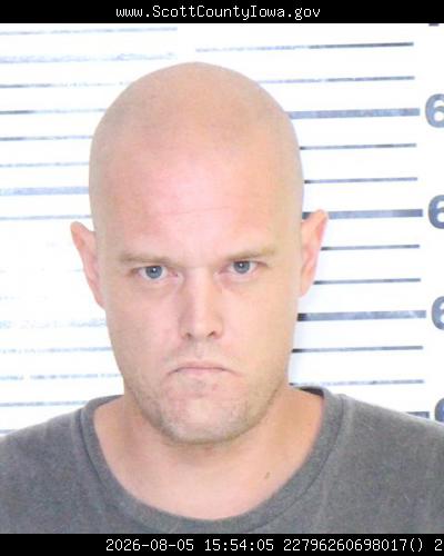 Booking photo of Ian Hauschild