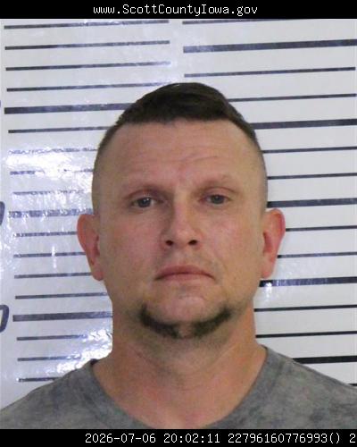 Booking photo of Darrick Lange