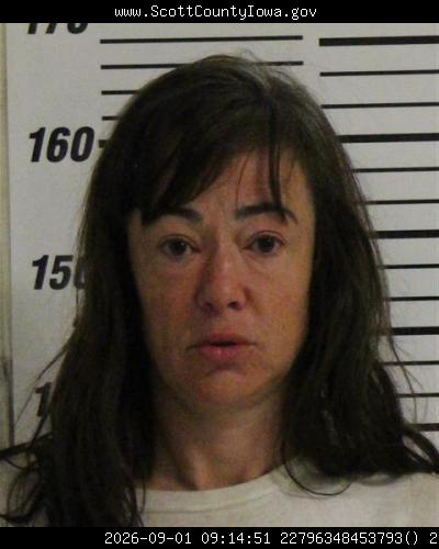 Booking photo of Danielle Rohret