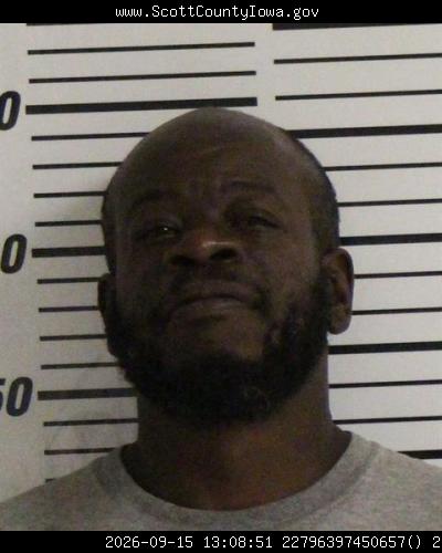Booking photo of Tyrone Thomas