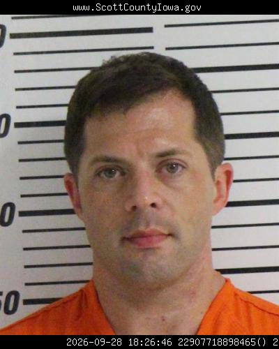 Booking photo of Glenn Thronson