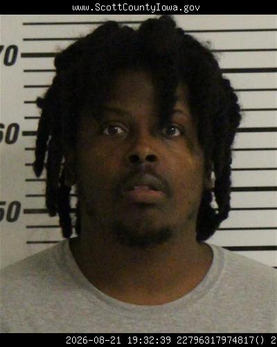 Booking photo of Elijah Rush