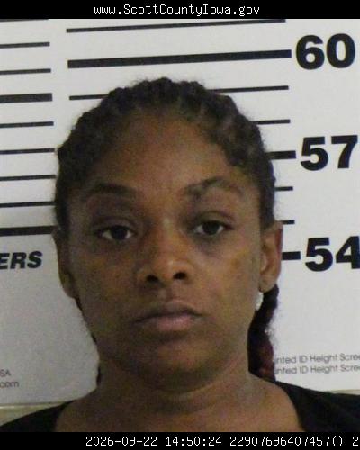 Booking photo of Parris Clayton