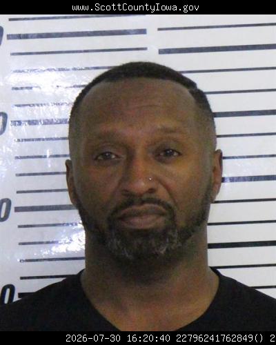 Varian Moore booking photo