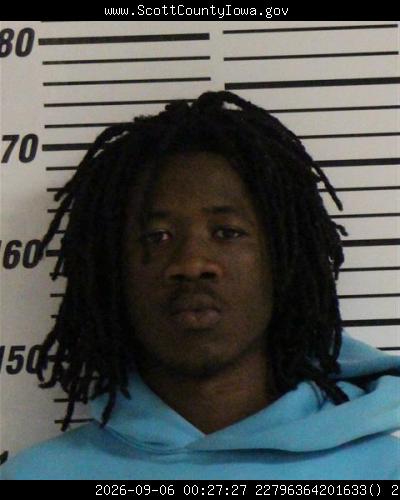 Booking photo of Cayshon Wallace