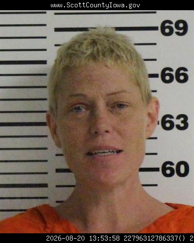 Booking photo of Lisa Lewis