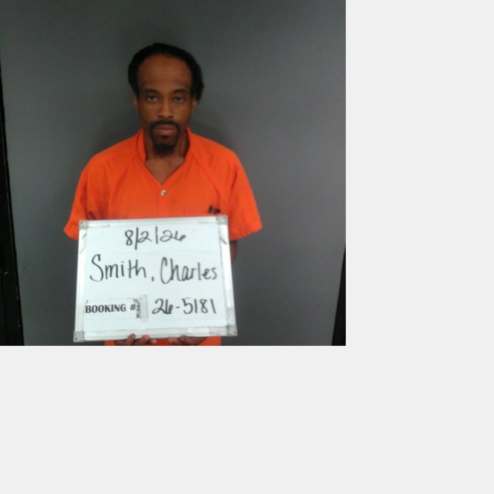Booking photo of Charles Smith