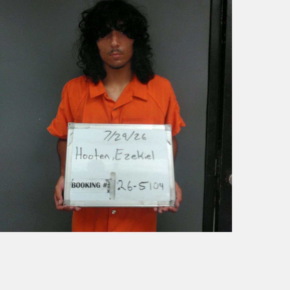 Ezekiel Hooten booking photo