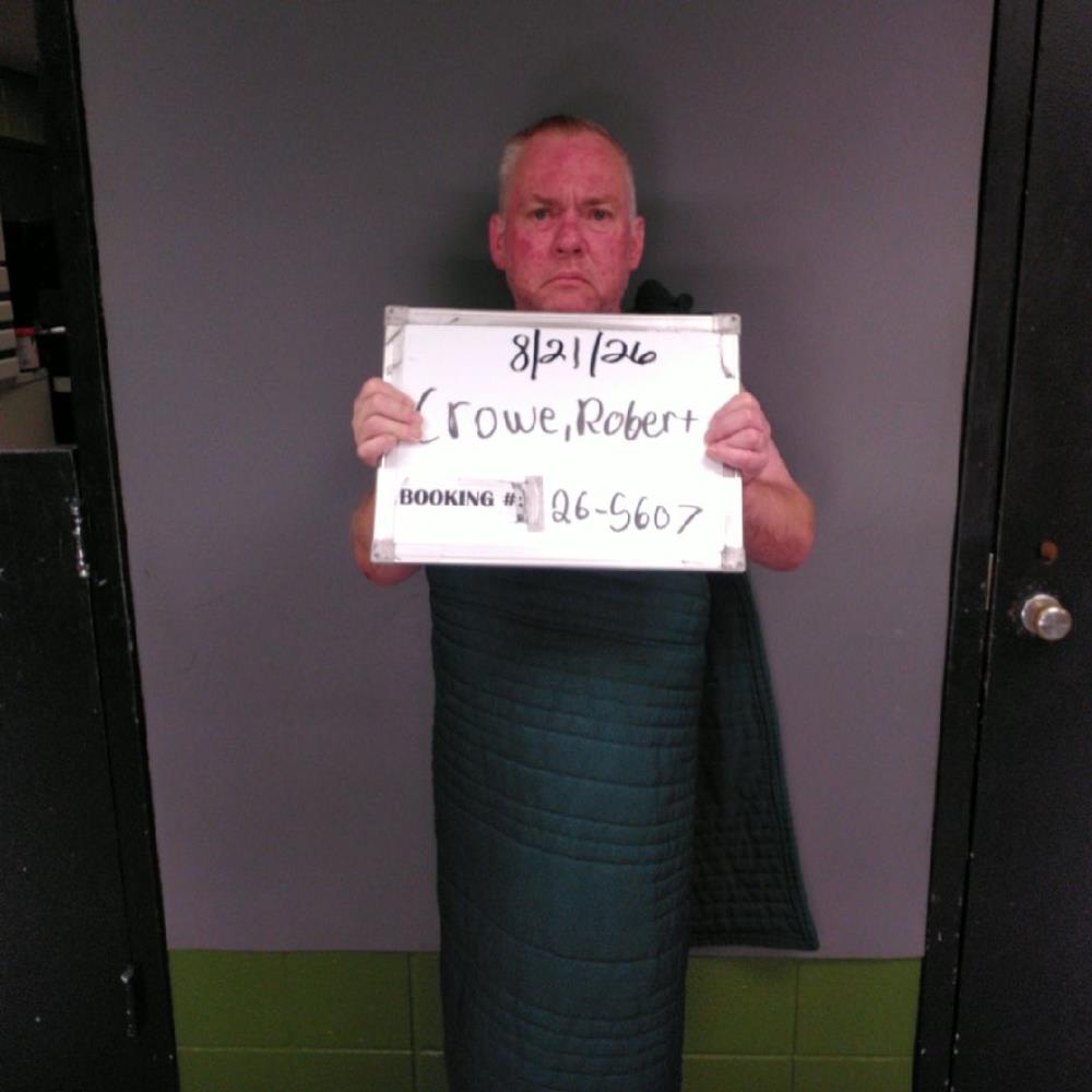 Booking photo of Robert Crowe