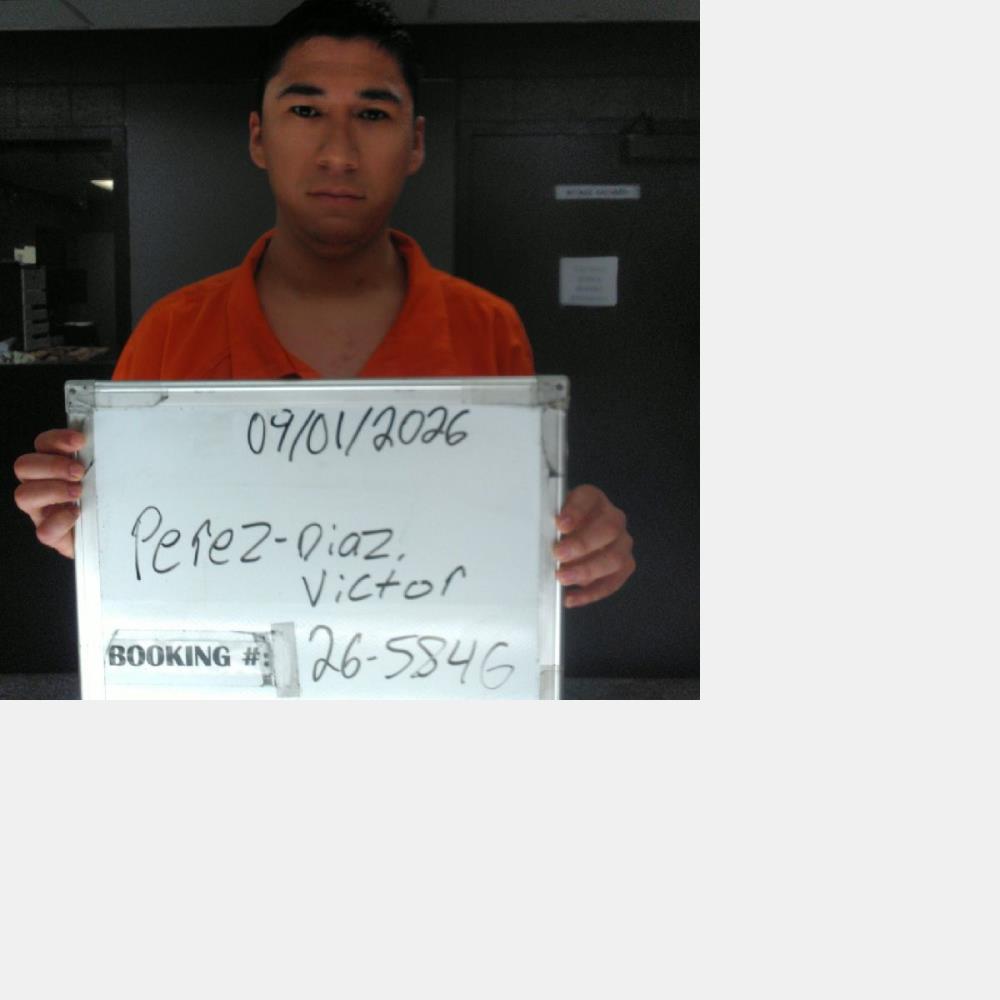 Booking photo of Victor Perez-diaz