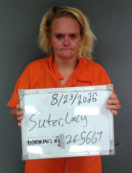 Booking photo of Lacy Suter